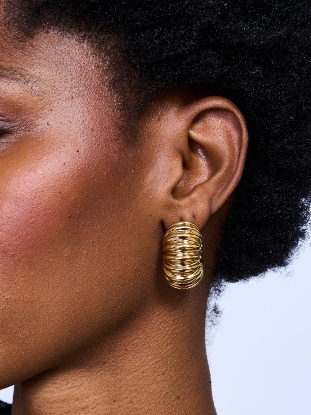 Brand New Heaven Mayhem Husk Earrings Gold